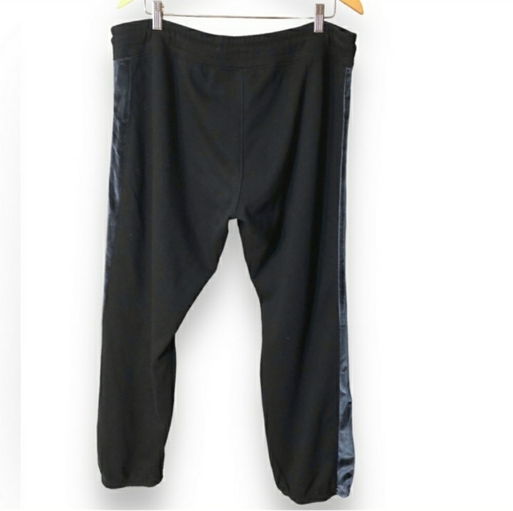 JUICY COUTURE SPORT Black Low-Rise Sweatpants NWOT! - Picture 4 of 6